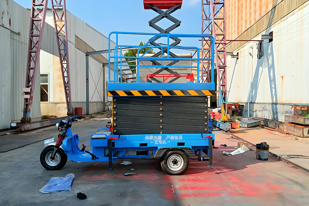 车载剪叉式升降车