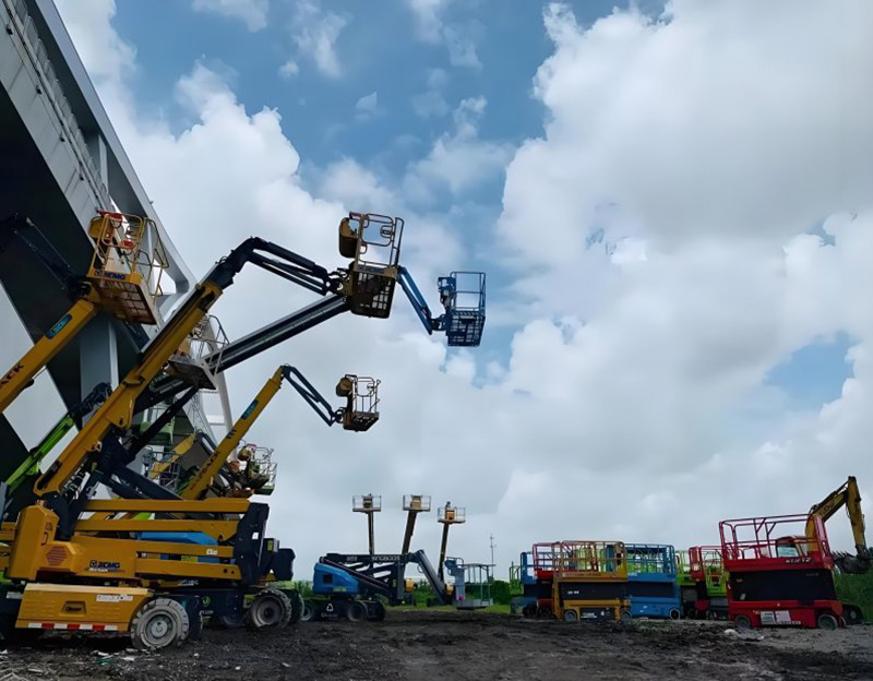 京展高科升降车助力北京公共设施施工